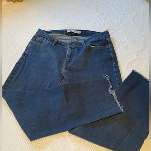 Levis 529 Curvy Sz 14 pants